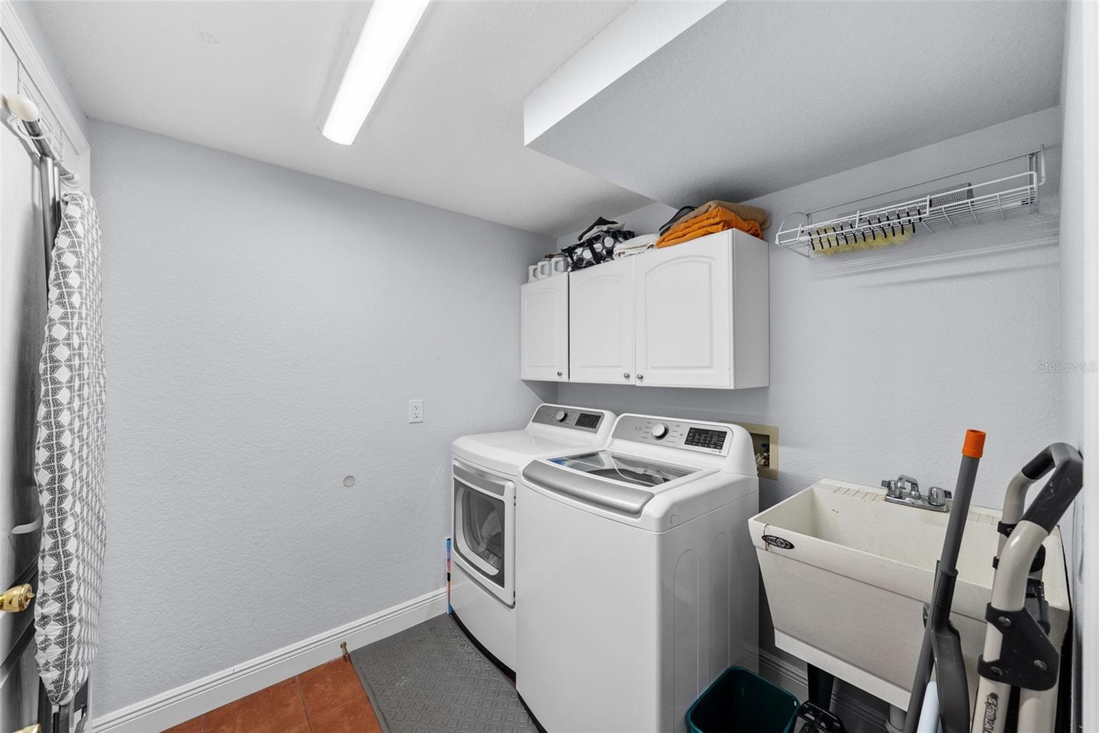 BAYSHORE RESERVE - Residential