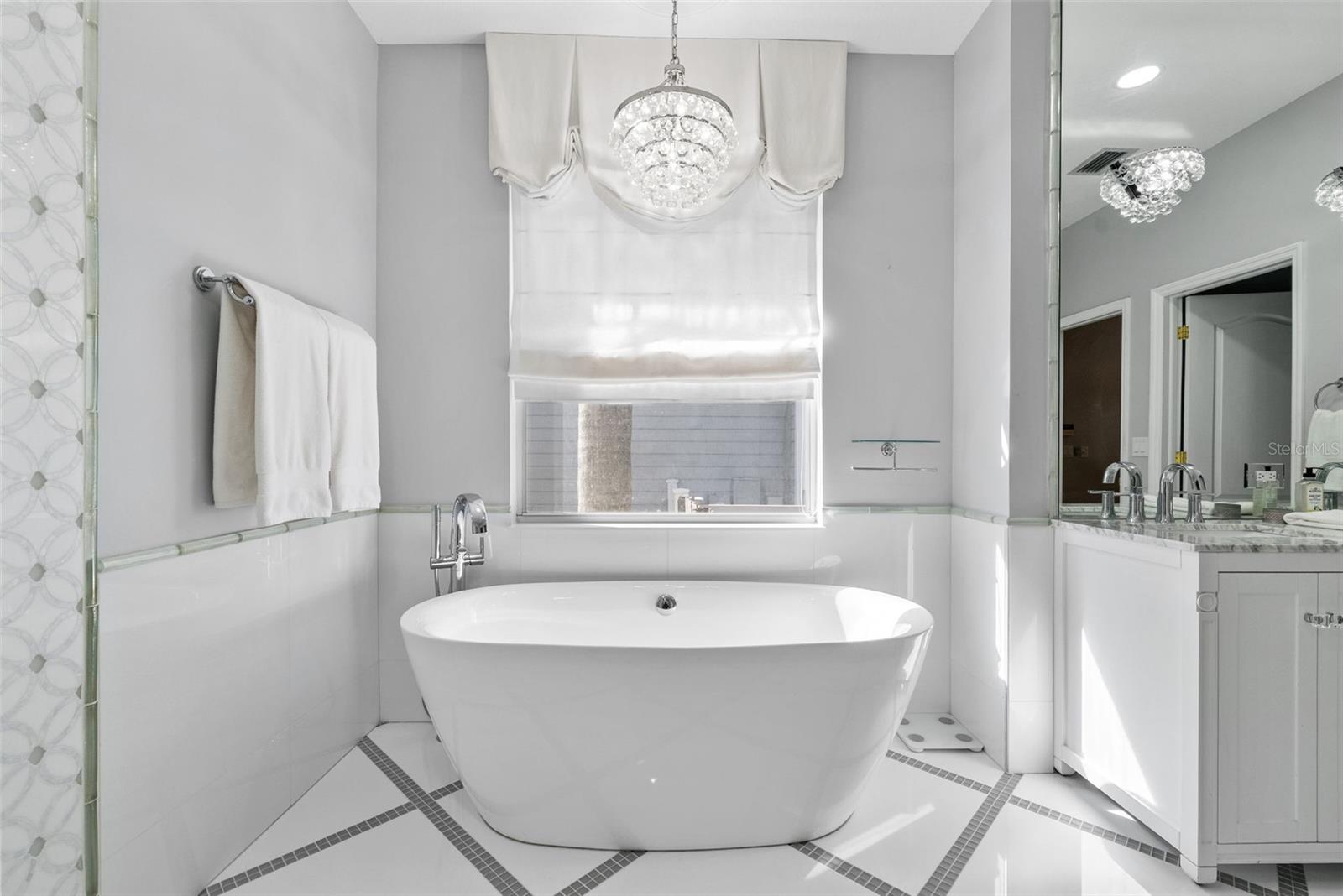 BAYSHORE RESERVE - Residential