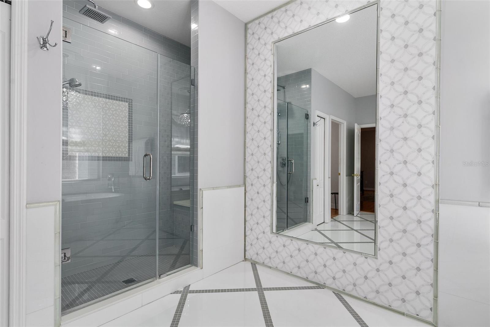 BAYSHORE RESERVE - Residential