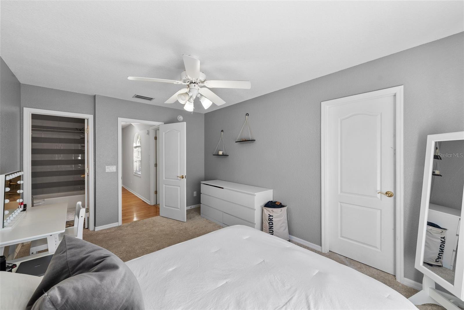 BAYSHORE RESERVE - Residential