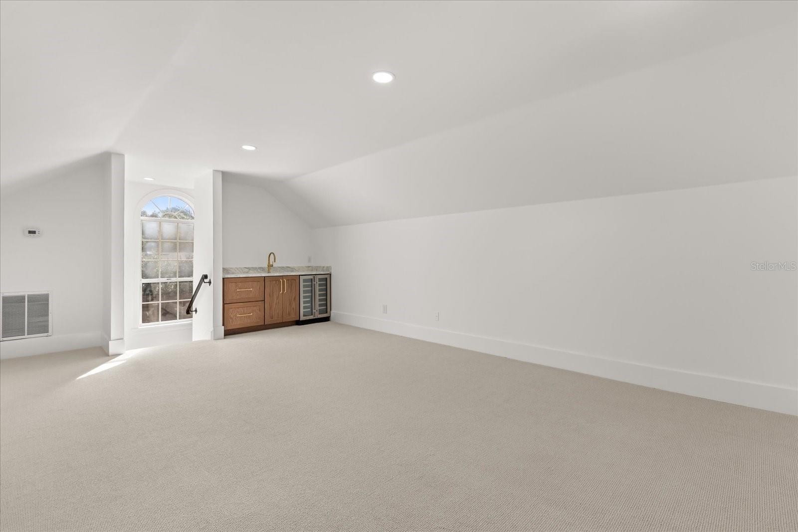 MAITLAND SHORES FIRST ADD - Residential