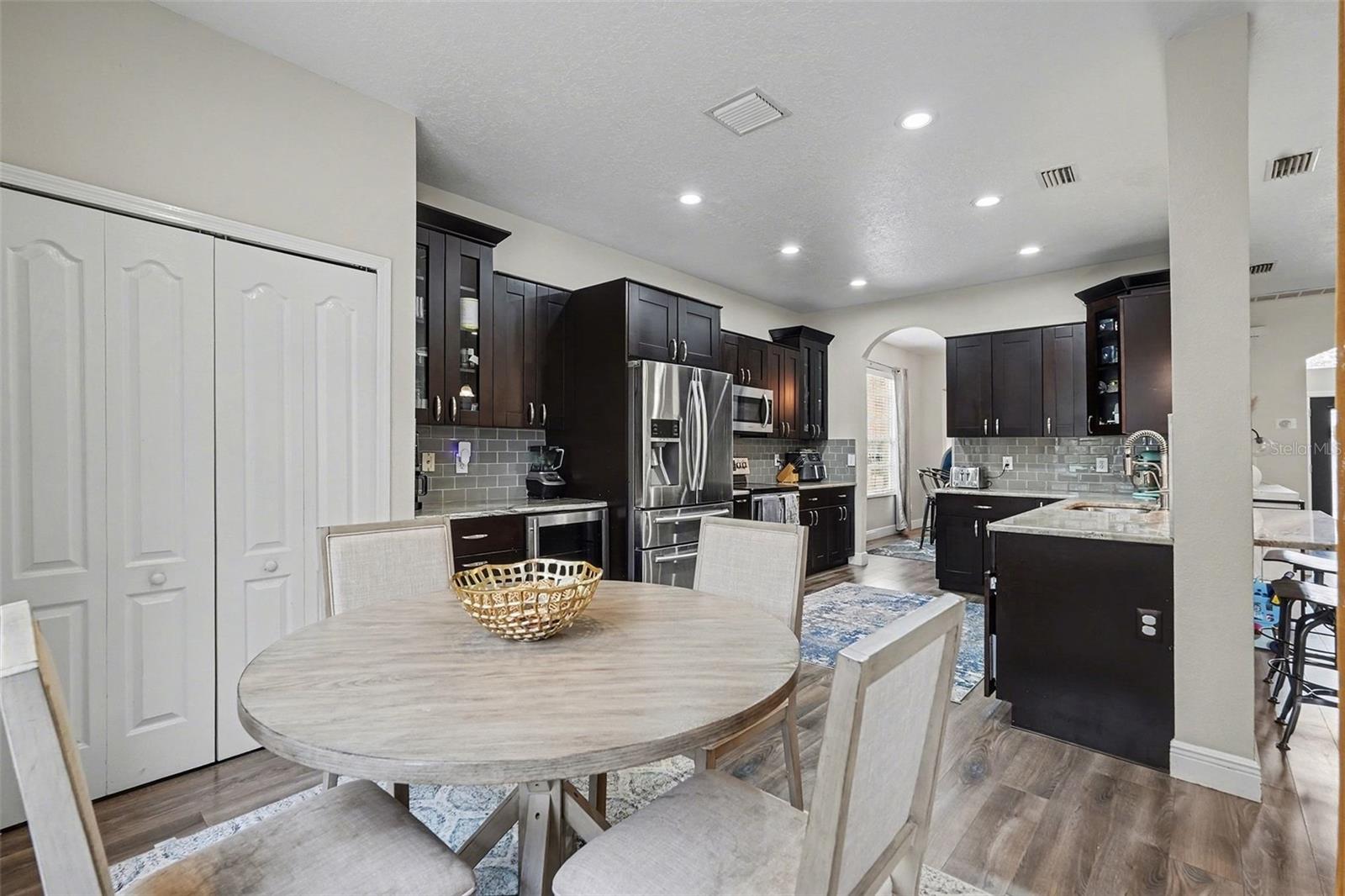 LAKEVIEW VILLAGE SEC M - Residential