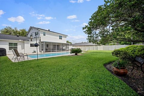 A home in WINTER PARK