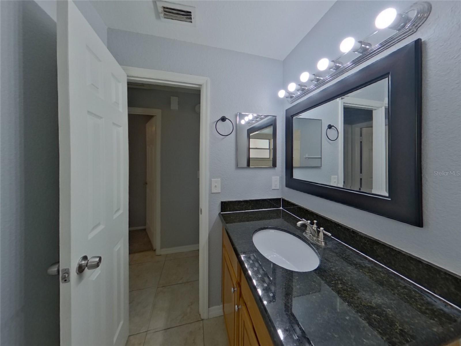 EL DORO - Residential Lease