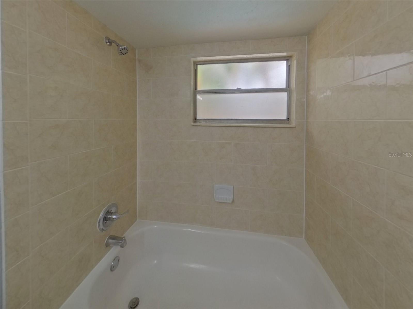 EL DORO - Residential Lease