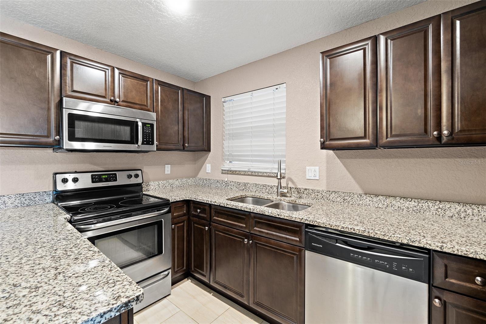 STAR BEACH CONDO - Residential