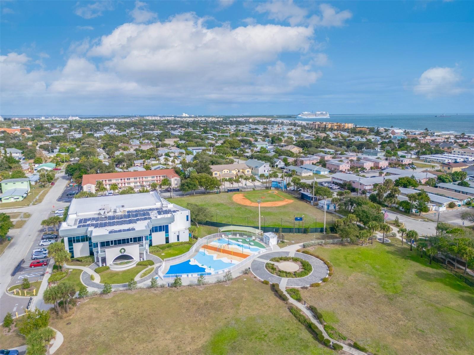 STAR BEACH CONDO - Residential