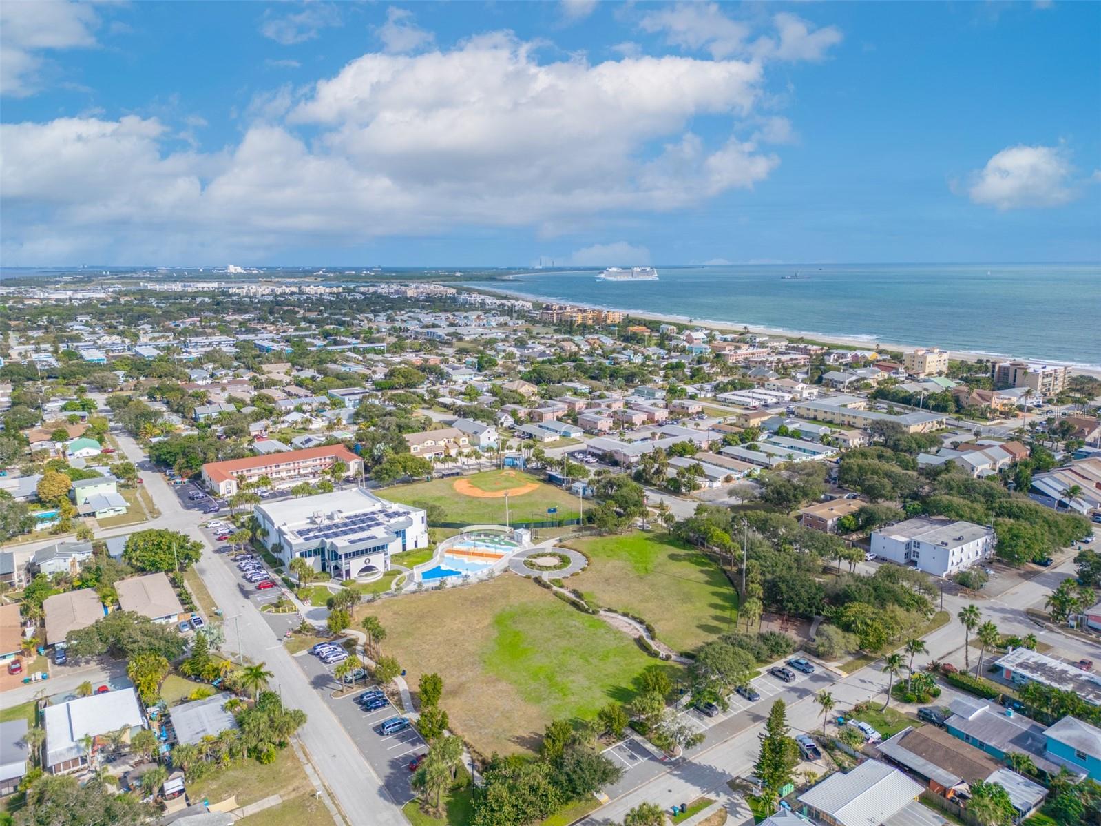 STAR BEACH CONDO - Residential