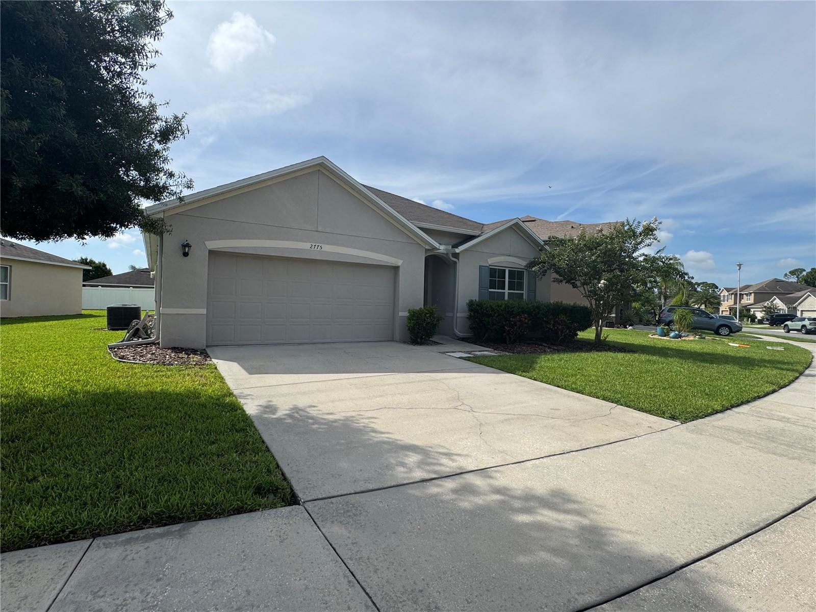 SABAL LAKES - Residential Lease