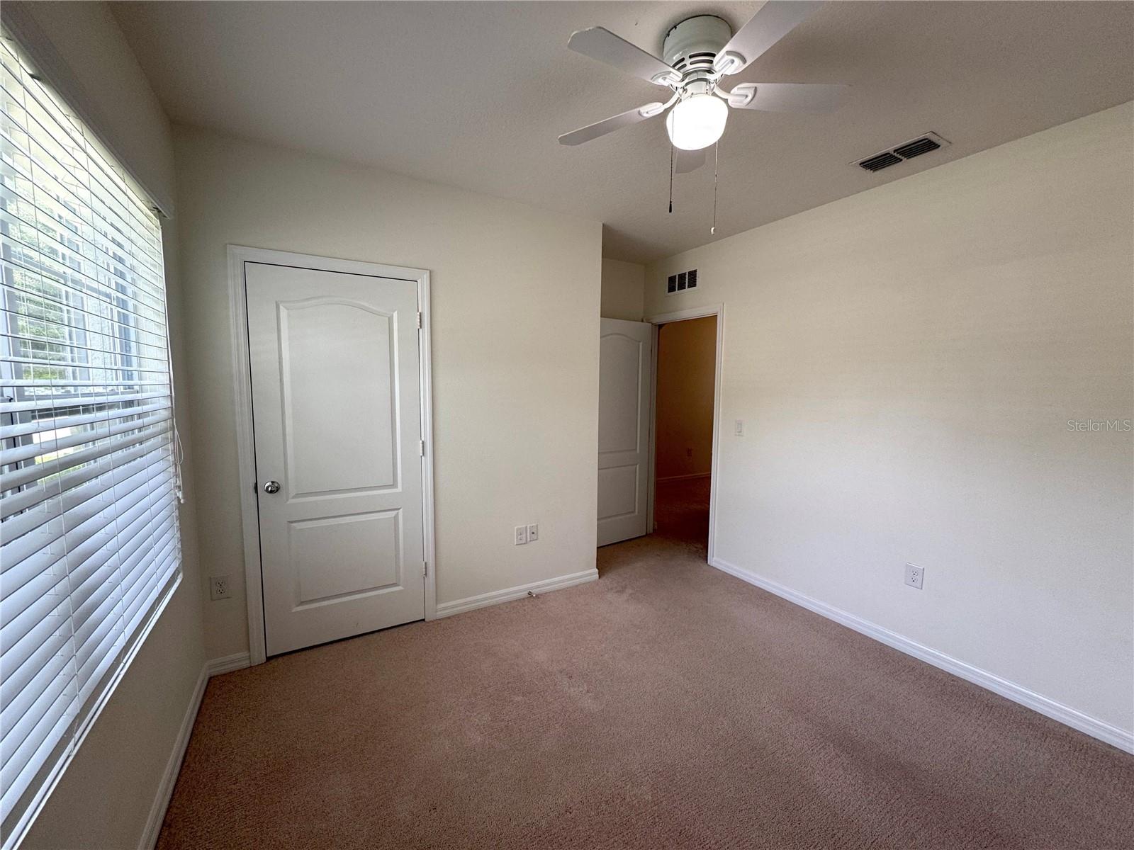 SABAL LAKES - Residential Lease