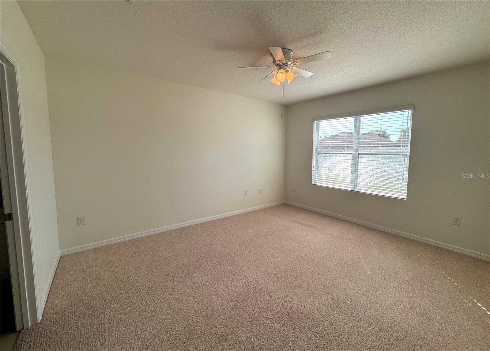 SABAL LAKES - Residential Lease