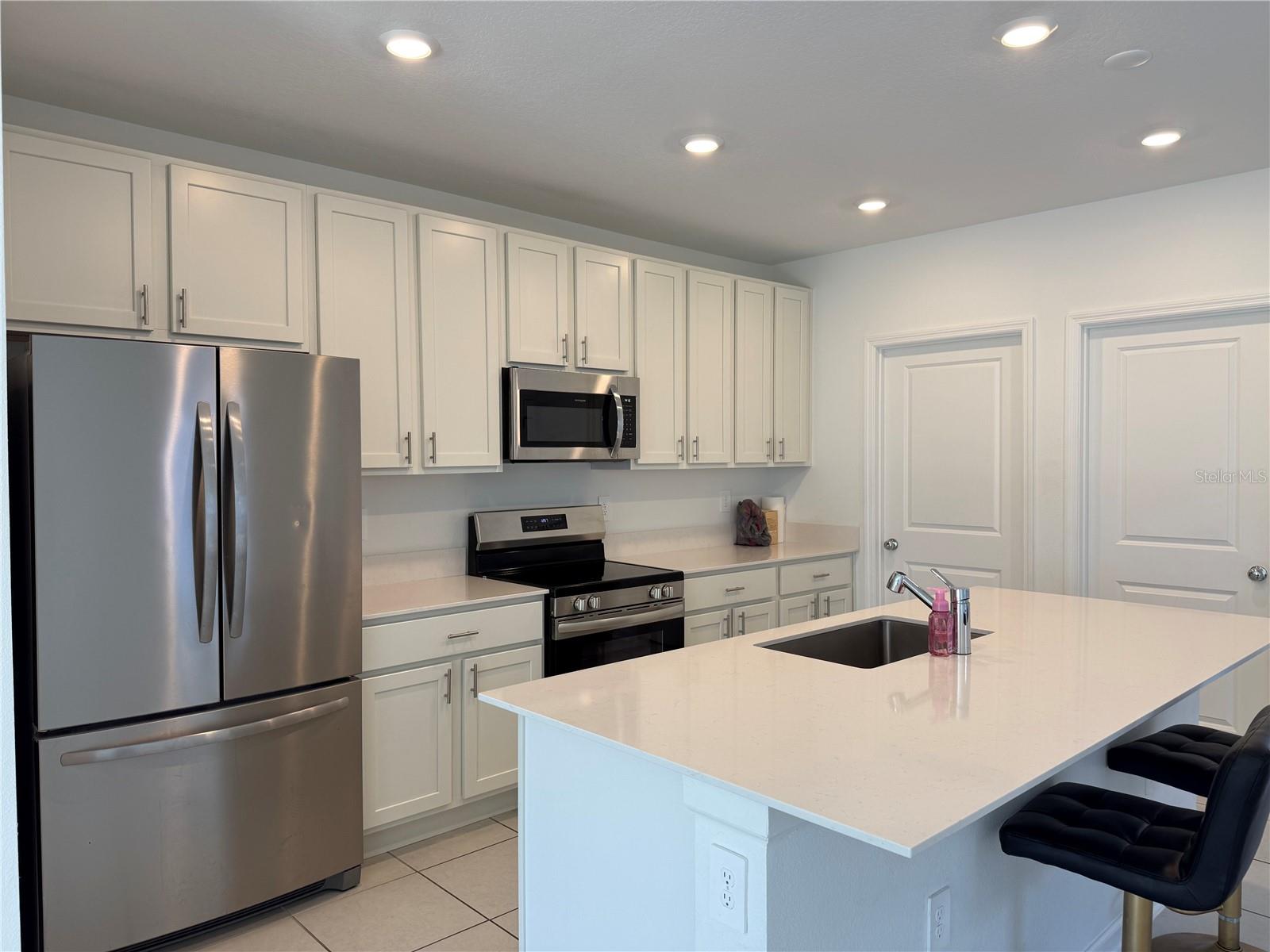 WESTVIEW POD B NEIGHBORHOOD 2A & 2B PH 1 - Residential Lease