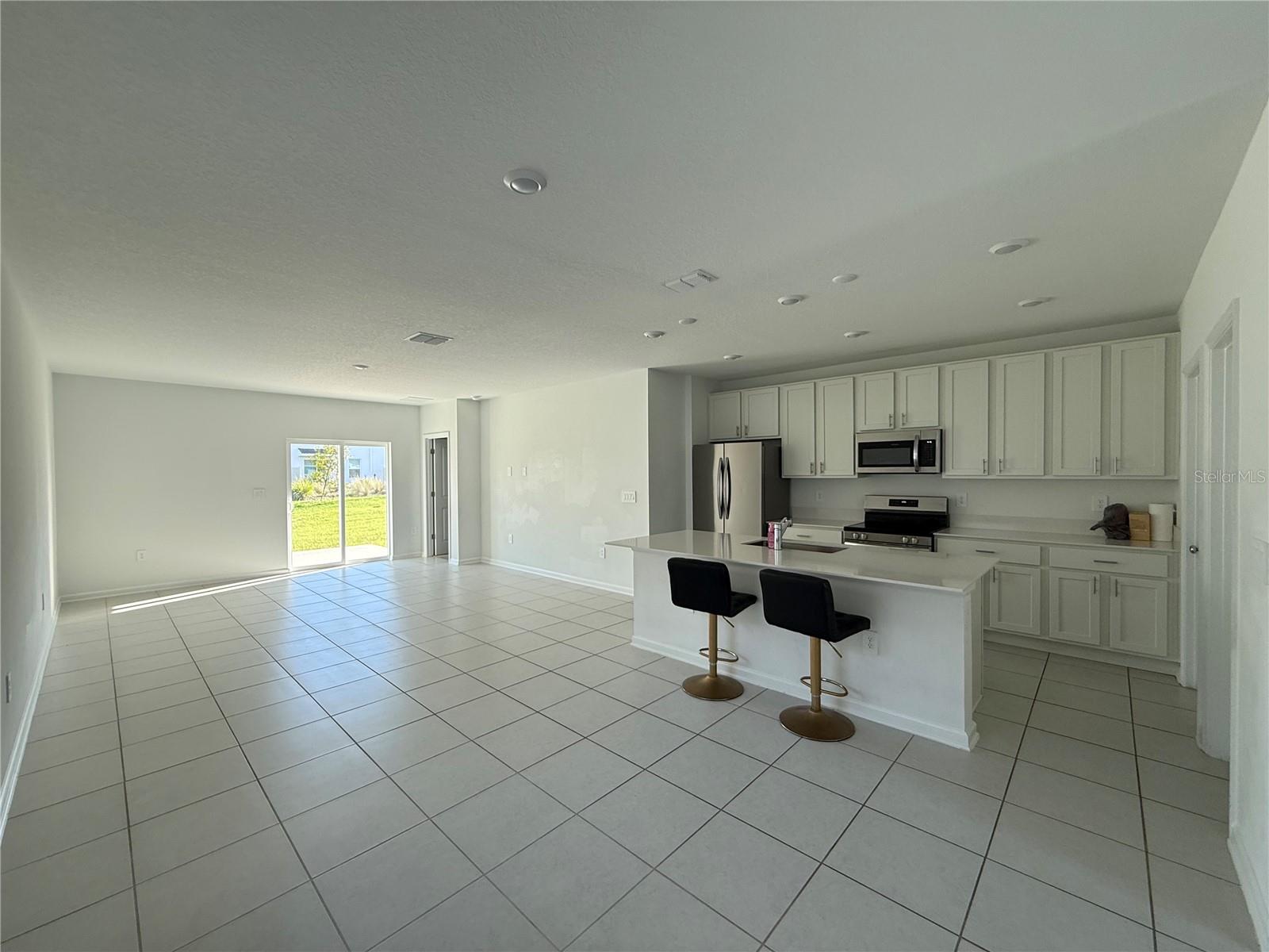 WESTVIEW POD B NEIGHBORHOOD 2A & 2B PH 1 - Residential Lease