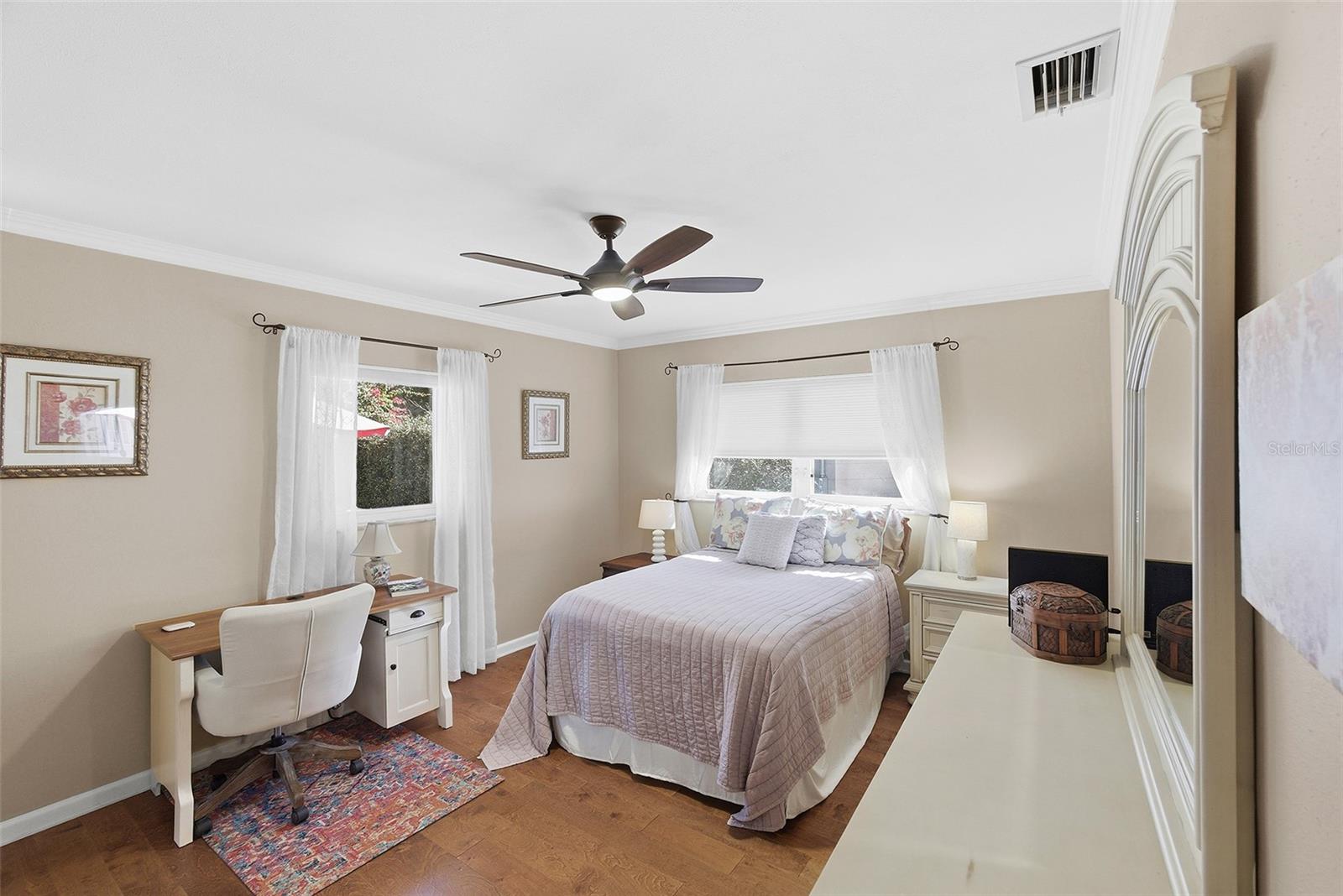 RAINBOW RIDGE - Residential