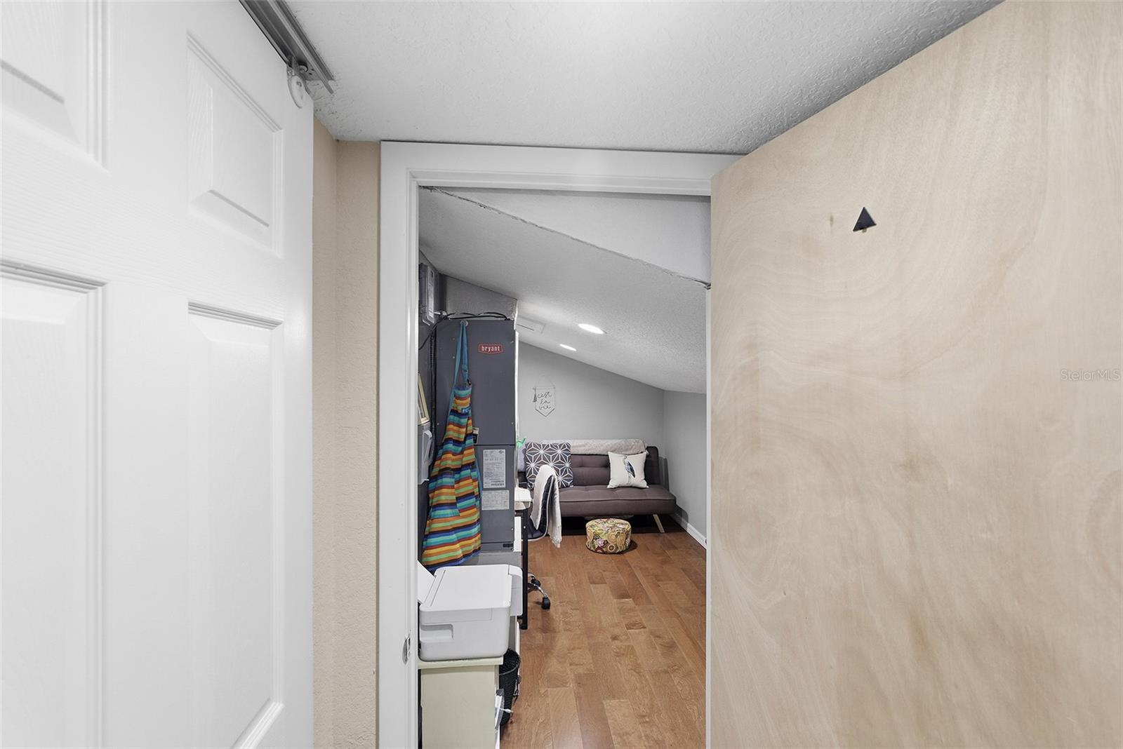 RAINBOW RIDGE - Residential