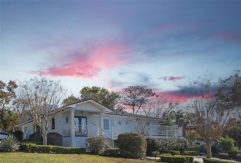 Photo of 2404 Waycross Avenue, Eustis, FL 32726 (MLS # G5106508)