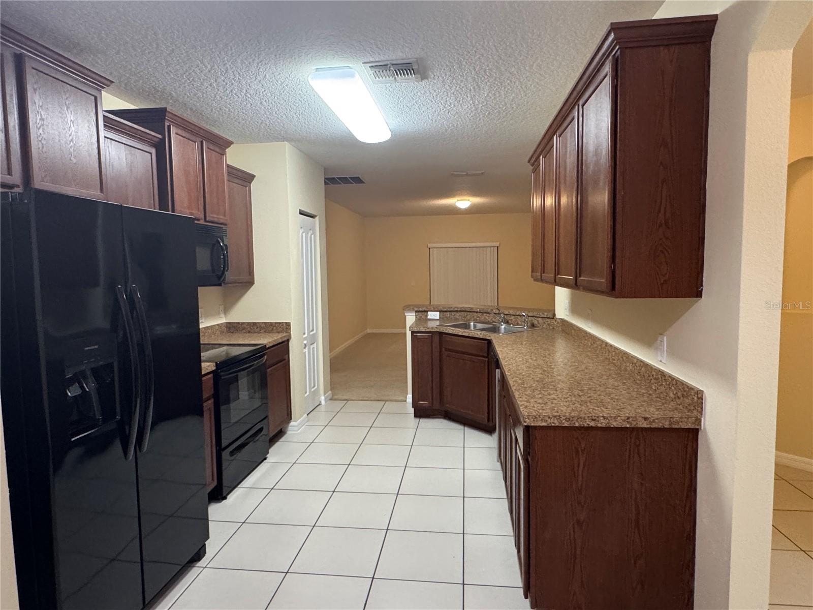 3210 QUEEN ALEXANDRIA DRIVE