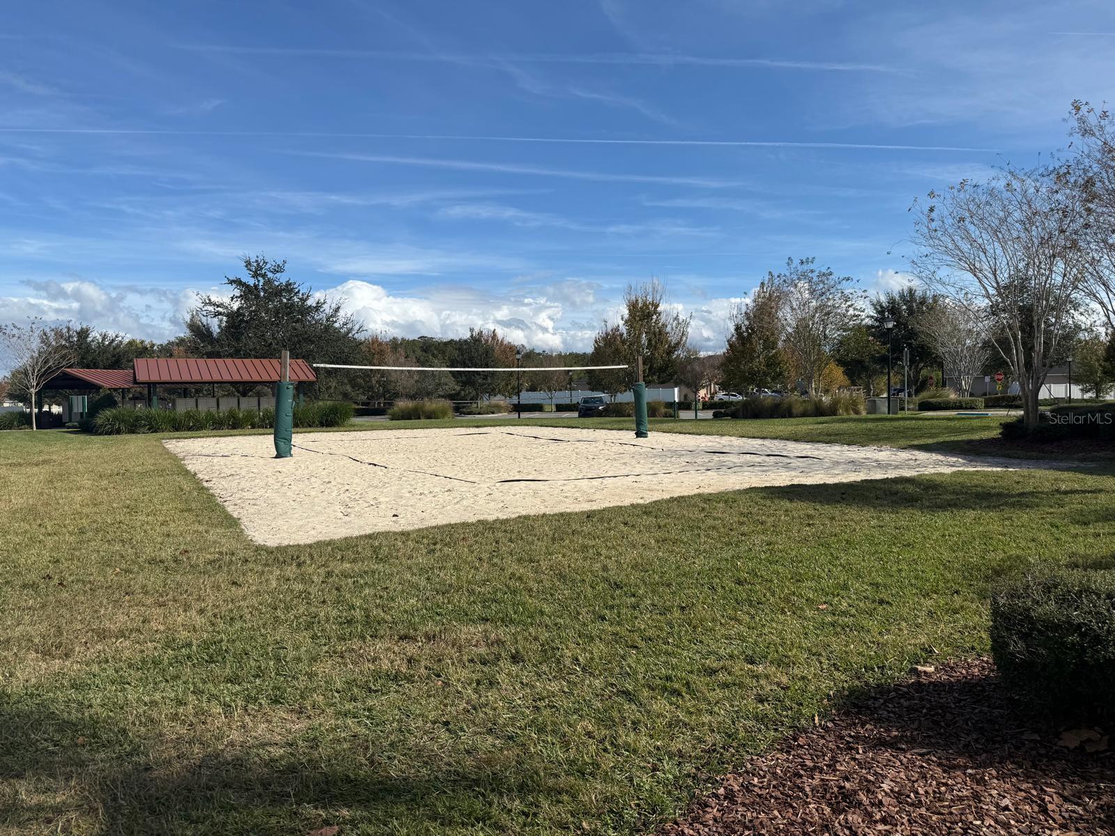 KINDRED PH 1C PB 25 PGS 127-134 LOT 373 - Residential