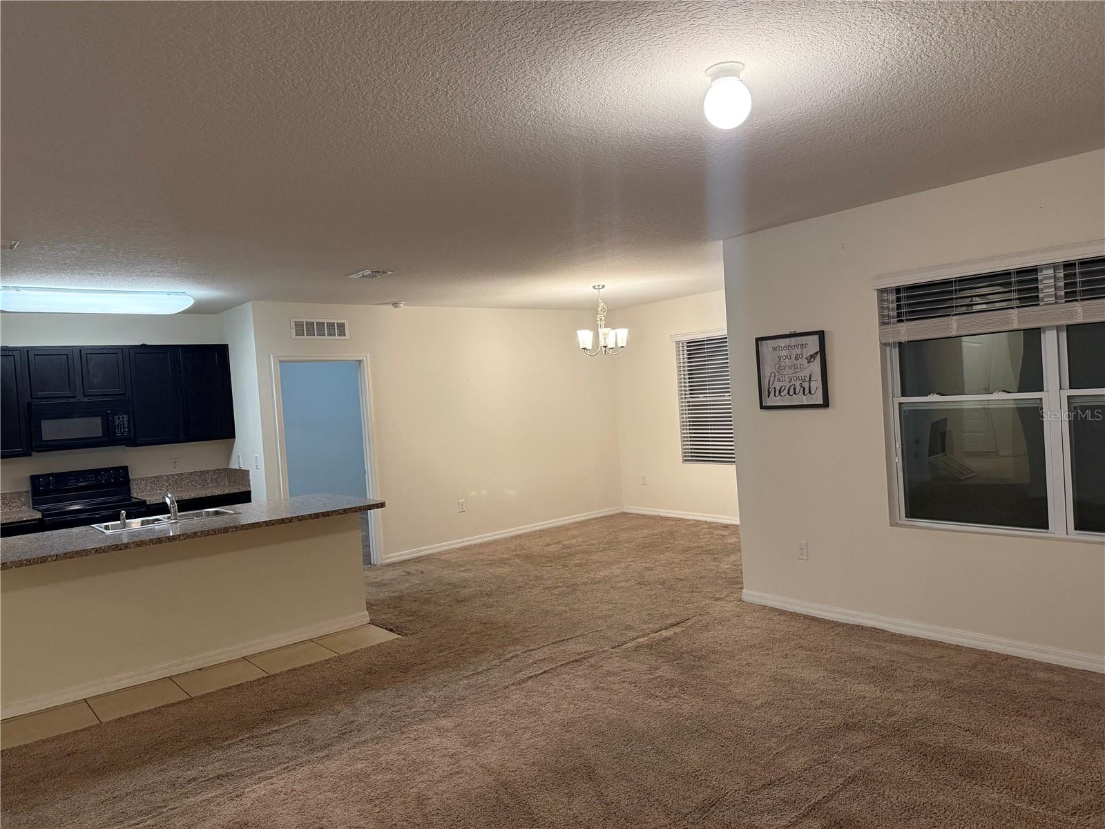 1895 HICKORY BLUFF RD