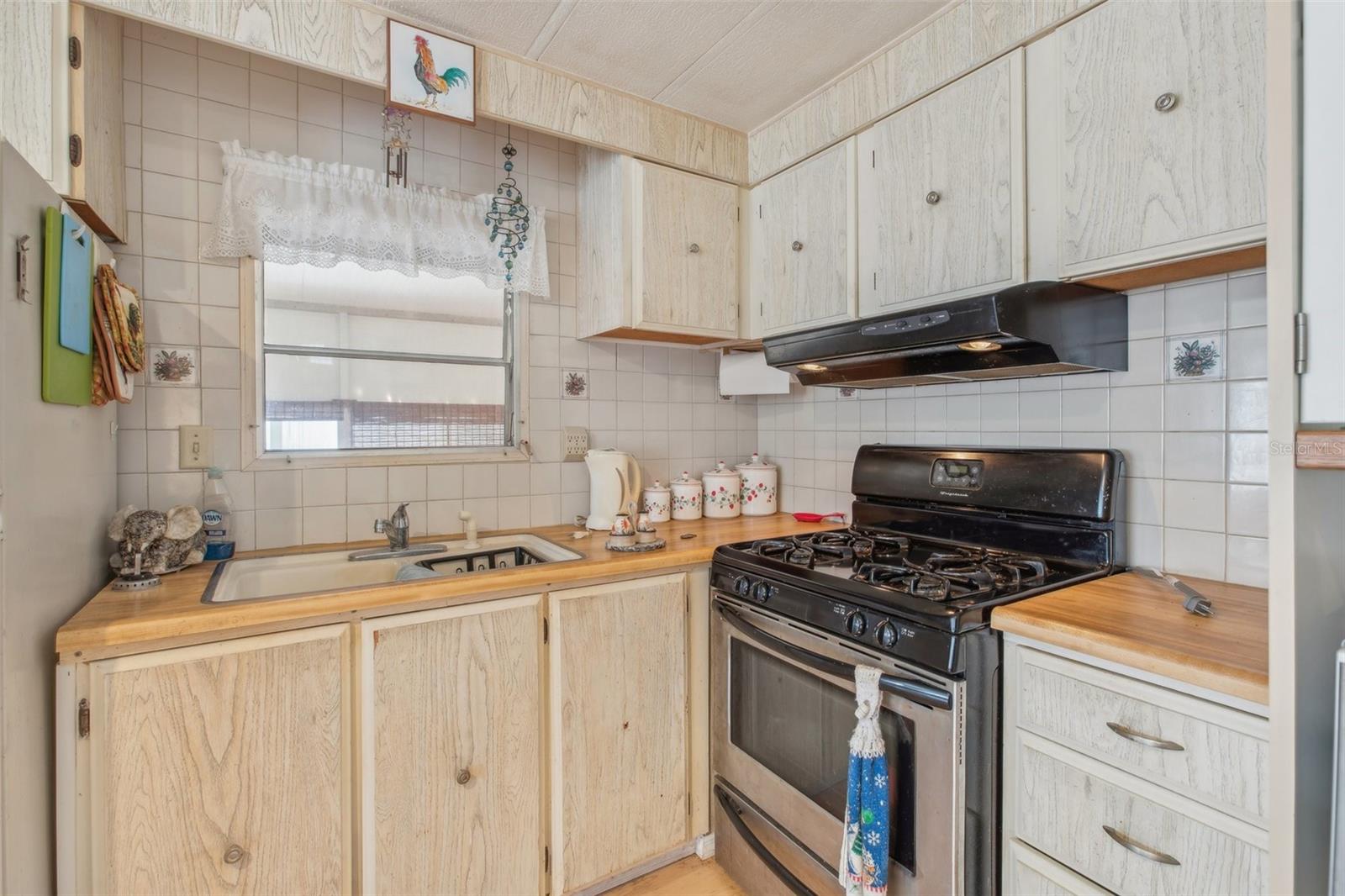 BROOKSIDE MOBILE MANOR INC - Residential