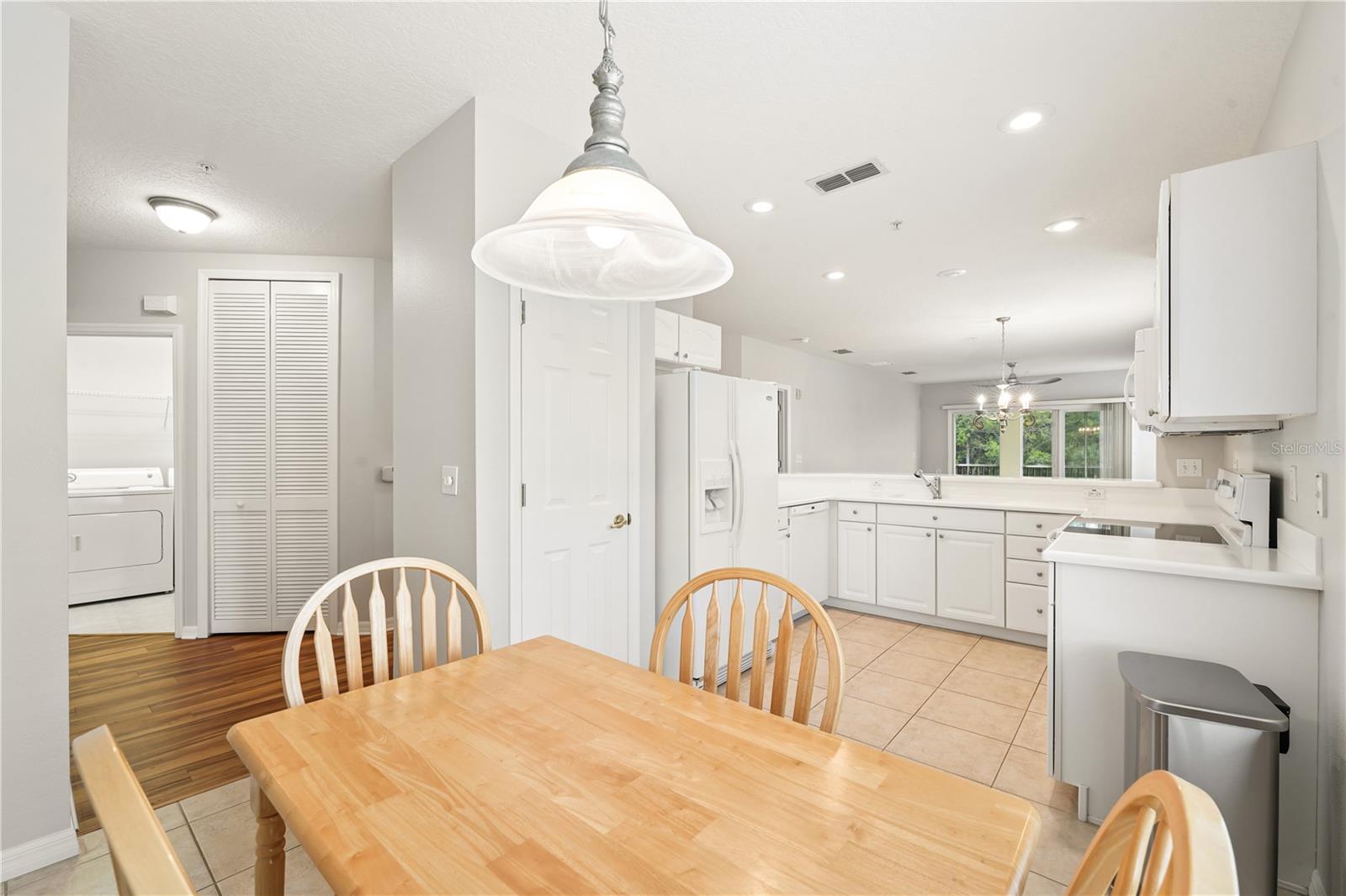 CANOPY WALK PH 11 - Residential