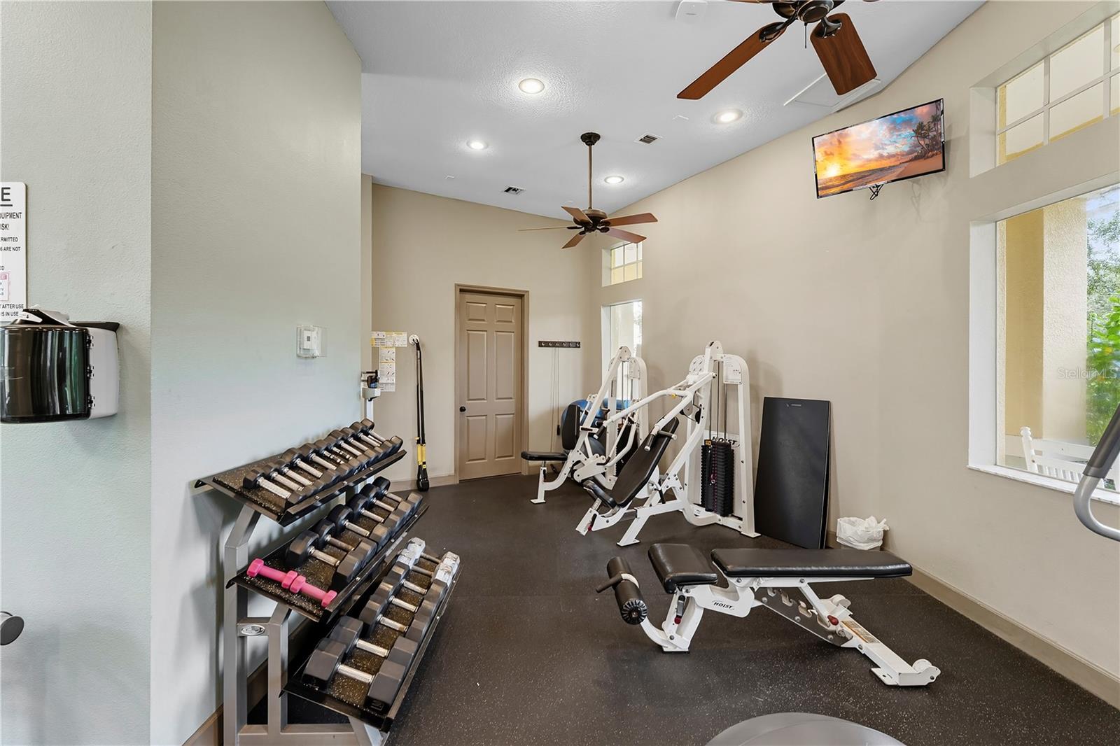 CANOPY WALK PH 11 - Residential