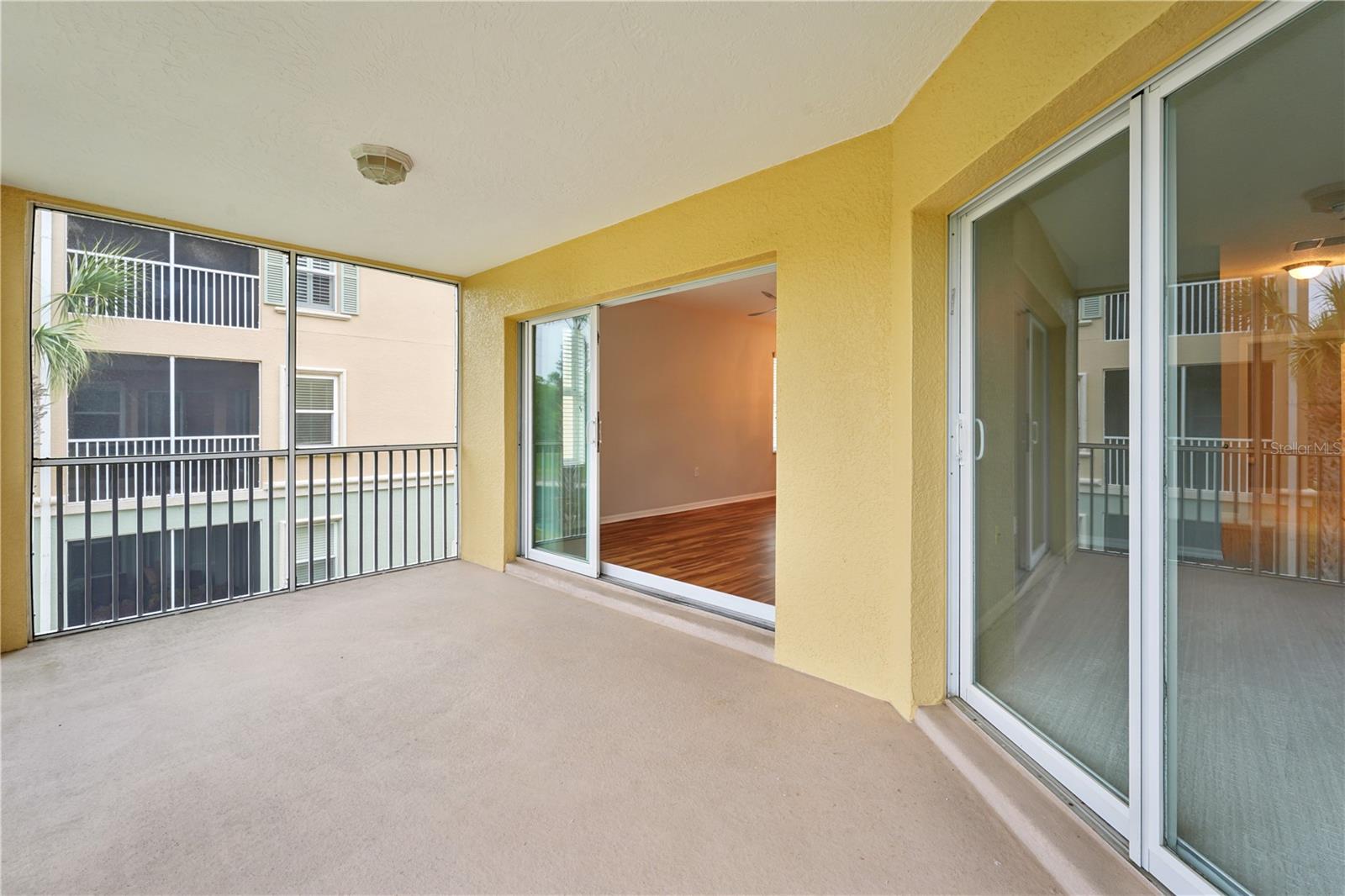 CANOPY WALK PH 11 - Residential