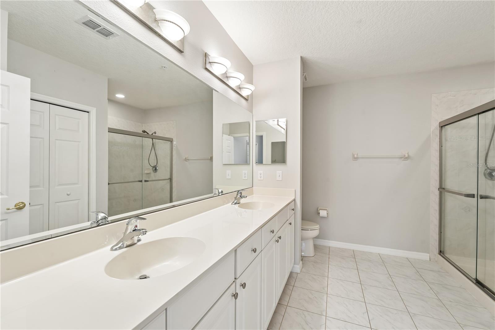 CANOPY WALK PH 11 - Residential