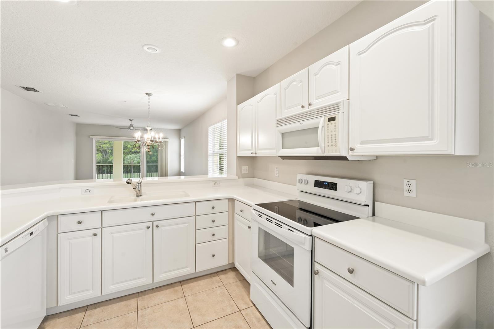 CANOPY WALK PH 11 - Residential