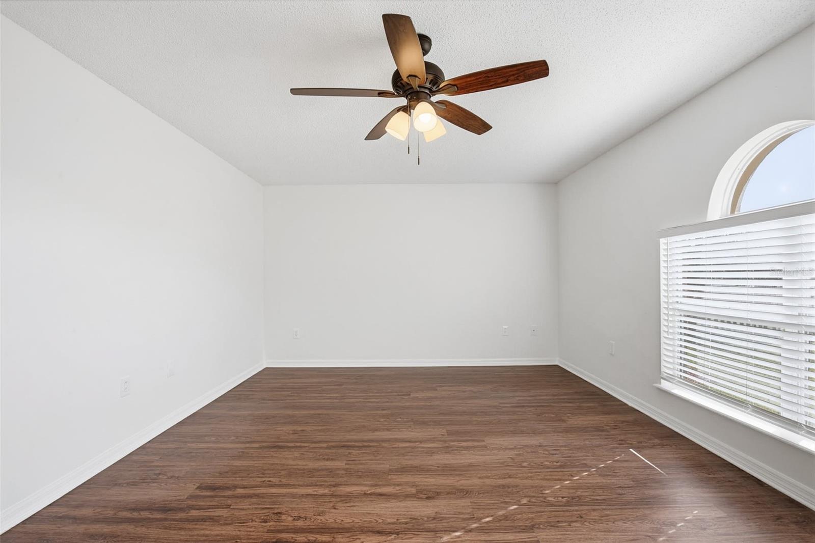 ABERDEEN PH 1 - Residential