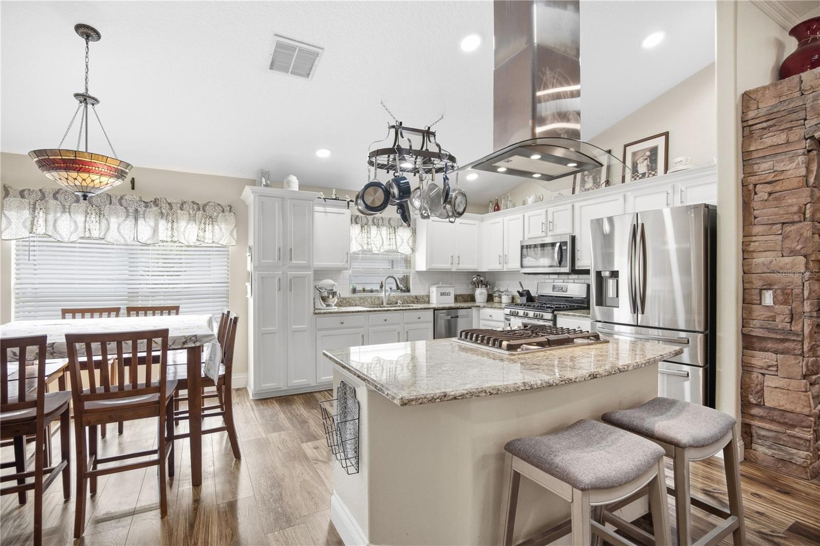 ARBOR RIDGE UNIT 02 - Residential