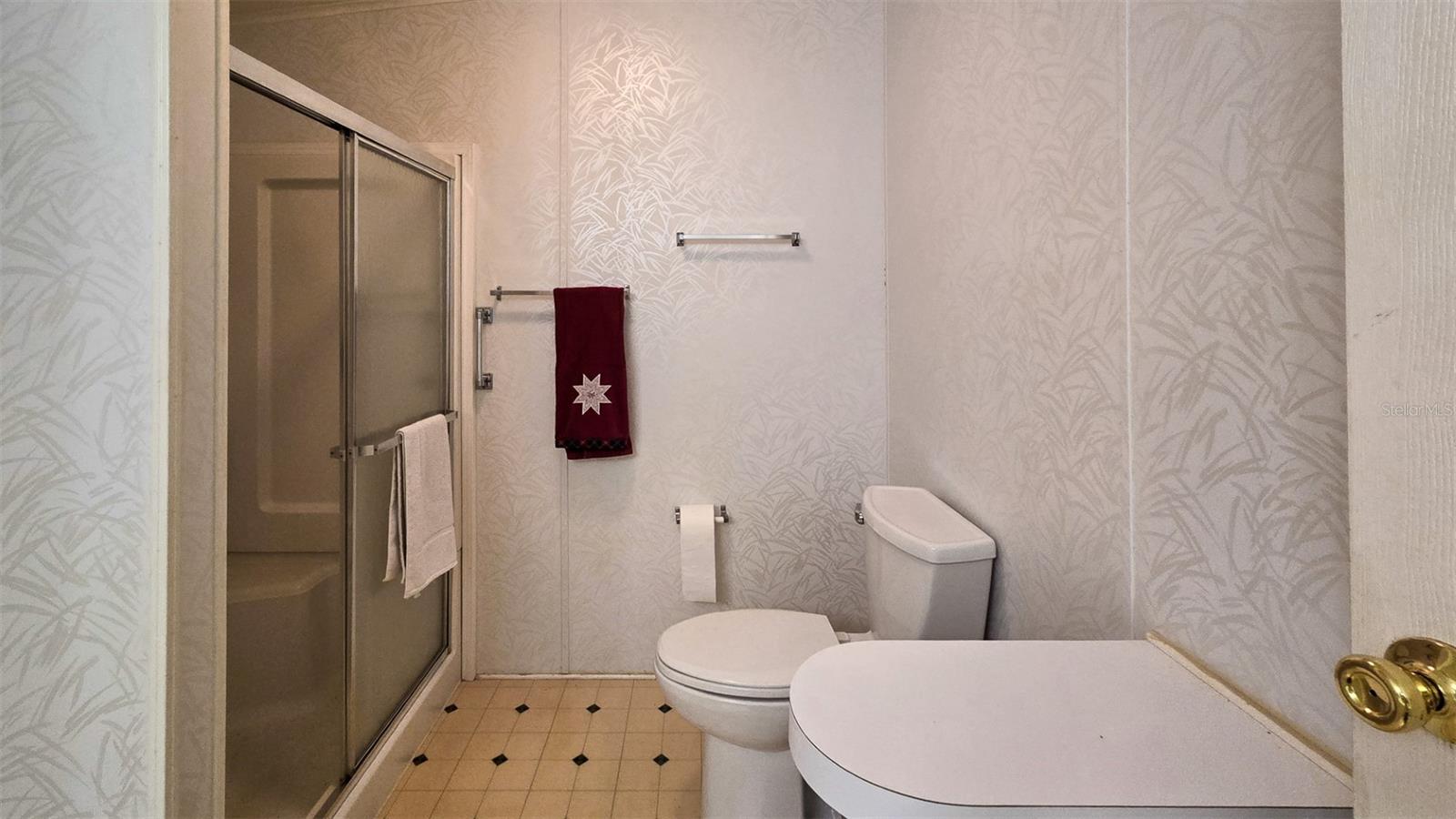 FOREST LKS/COCOA CONDOS PH III - Residential