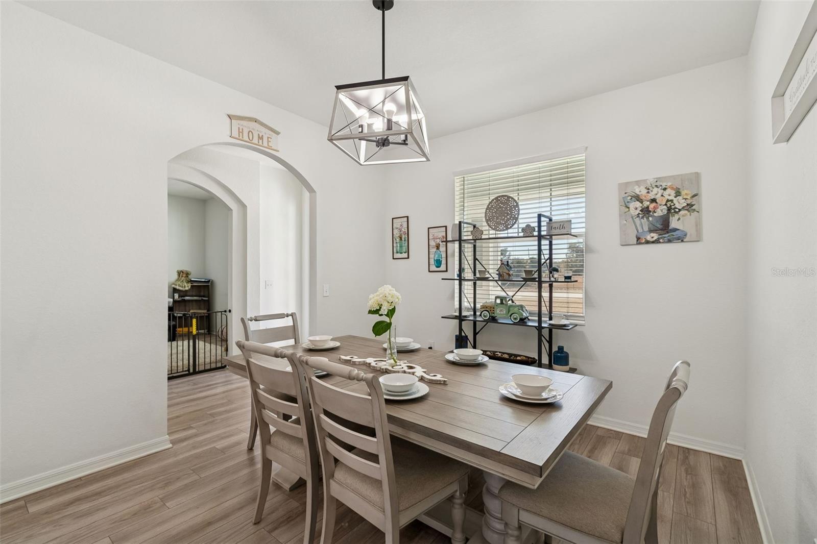 DEAN RANCH - Residential