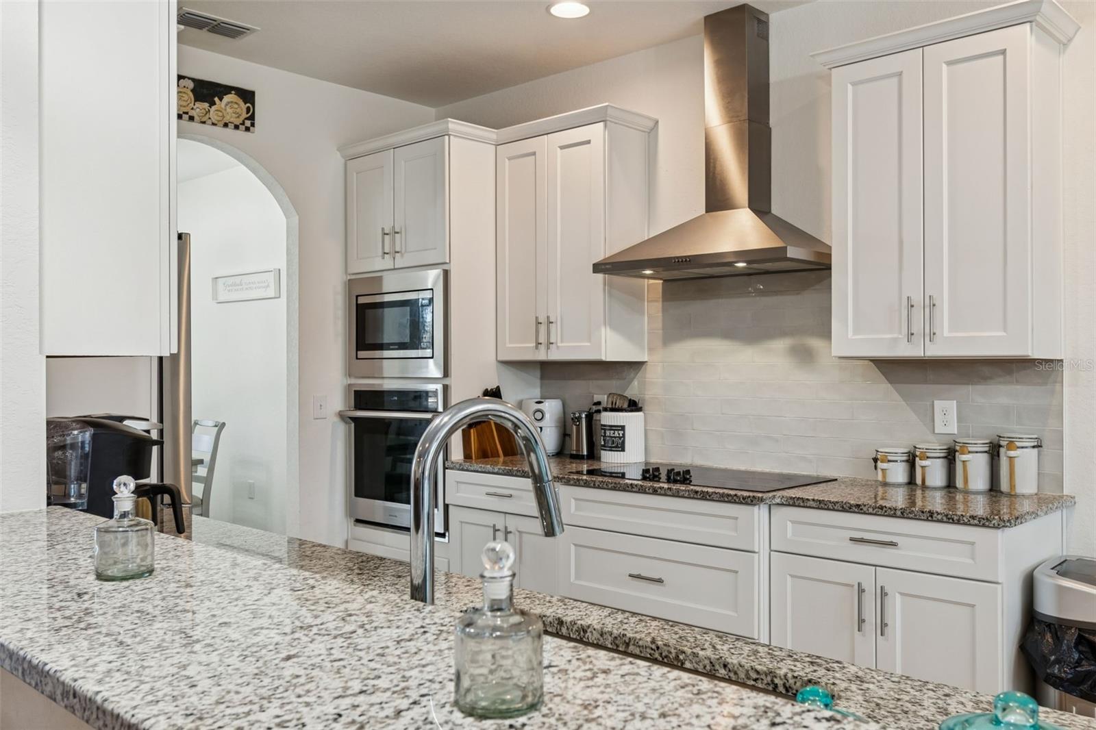 DEAN RANCH - Residential