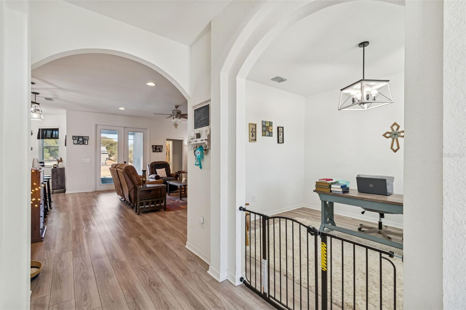 DEAN RANCH - Residential