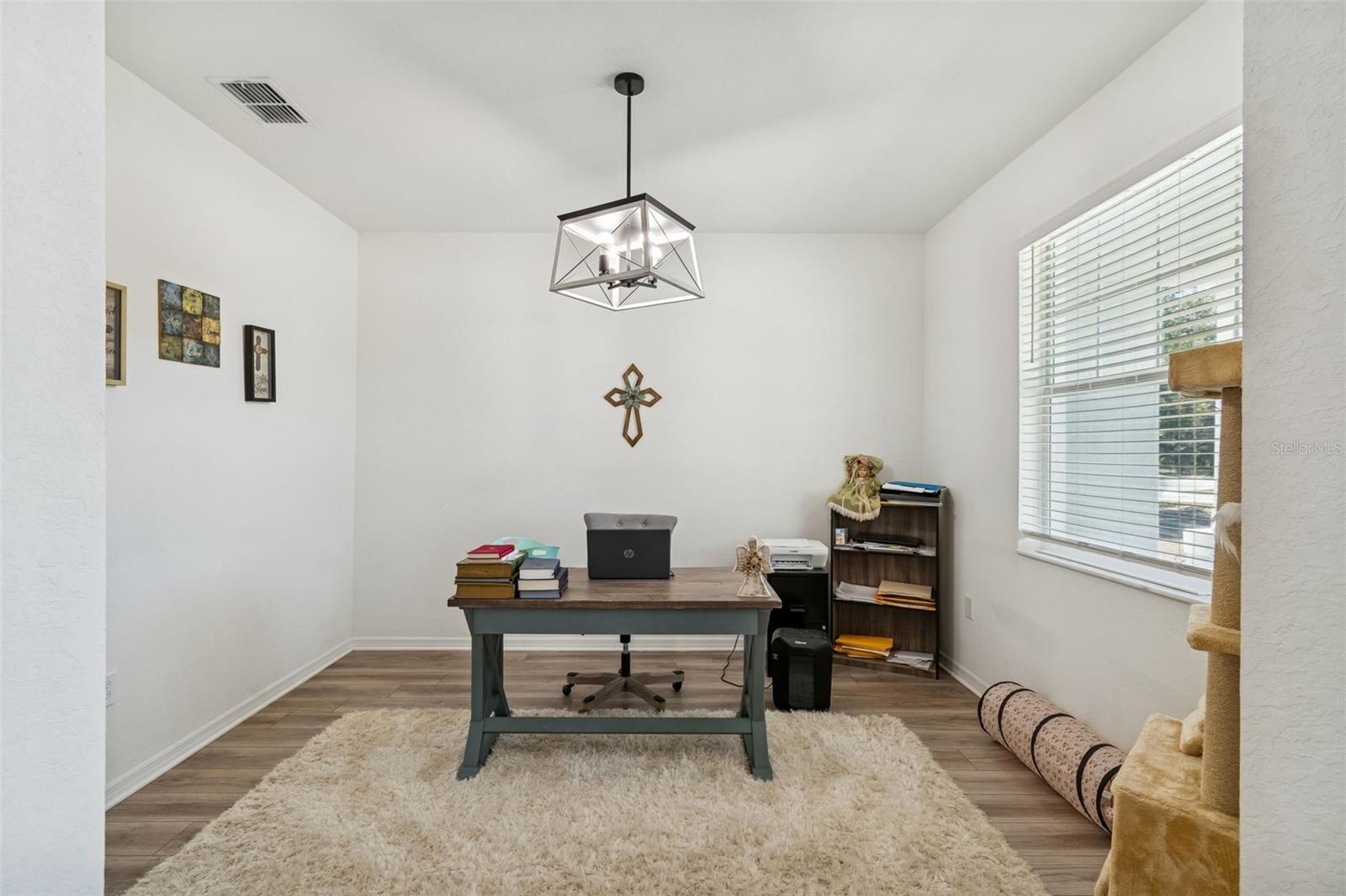 DEAN RANCH - Residential