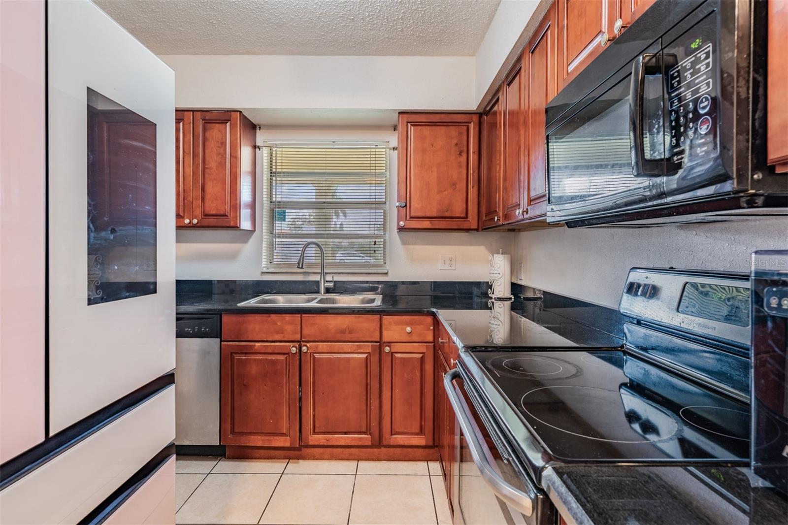 SKYVIEW TERRACE 3RD ADD - Residential