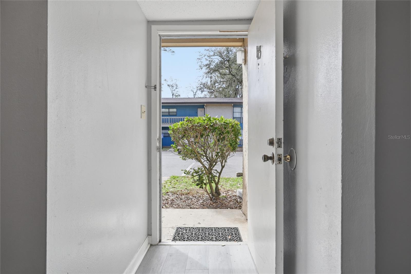 2811 SW ARCHER RD V173