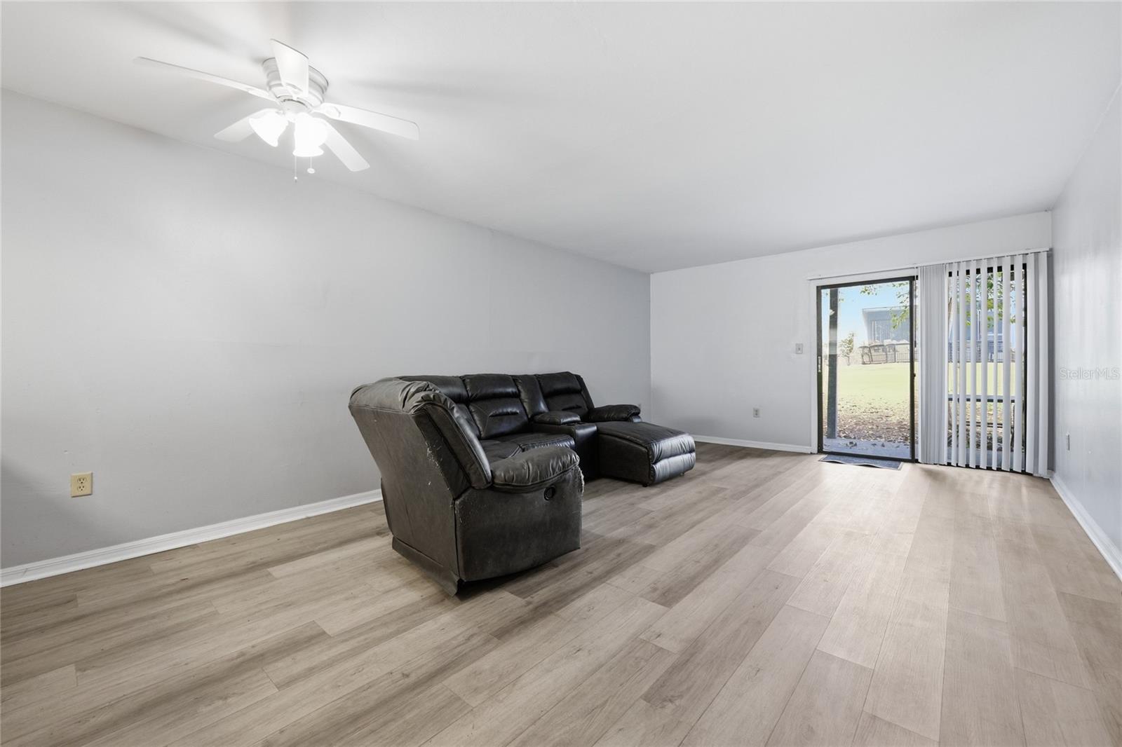 2811 SW ARCHER RD V173