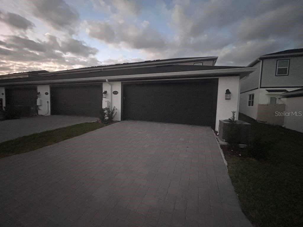 TRIBUTE/OVATION - Residential Lease