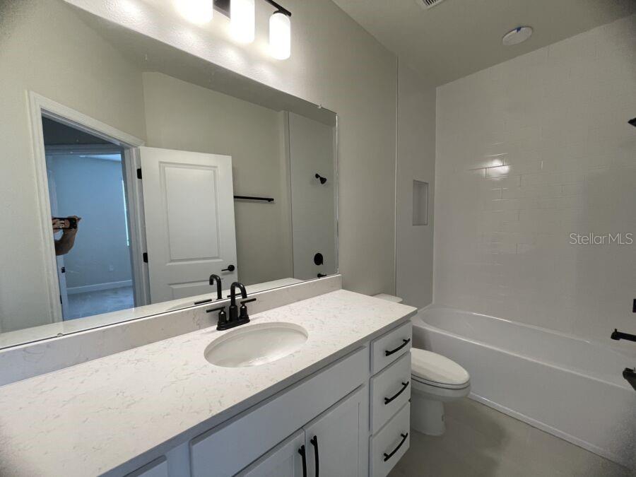 TRIBUTE/OVATION - Residential Lease