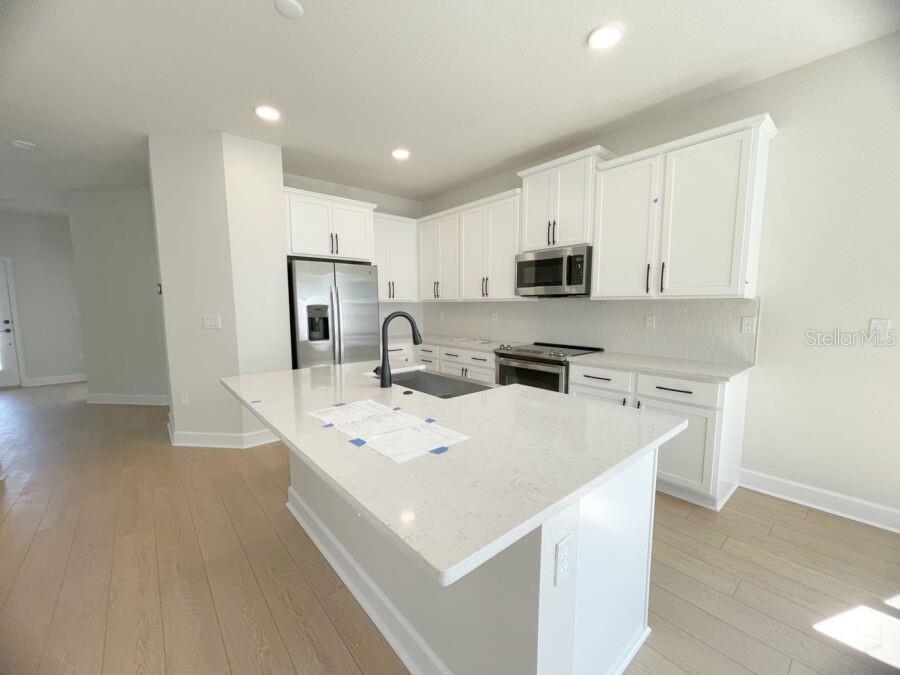 TRIBUTE/OVATION - Residential Lease