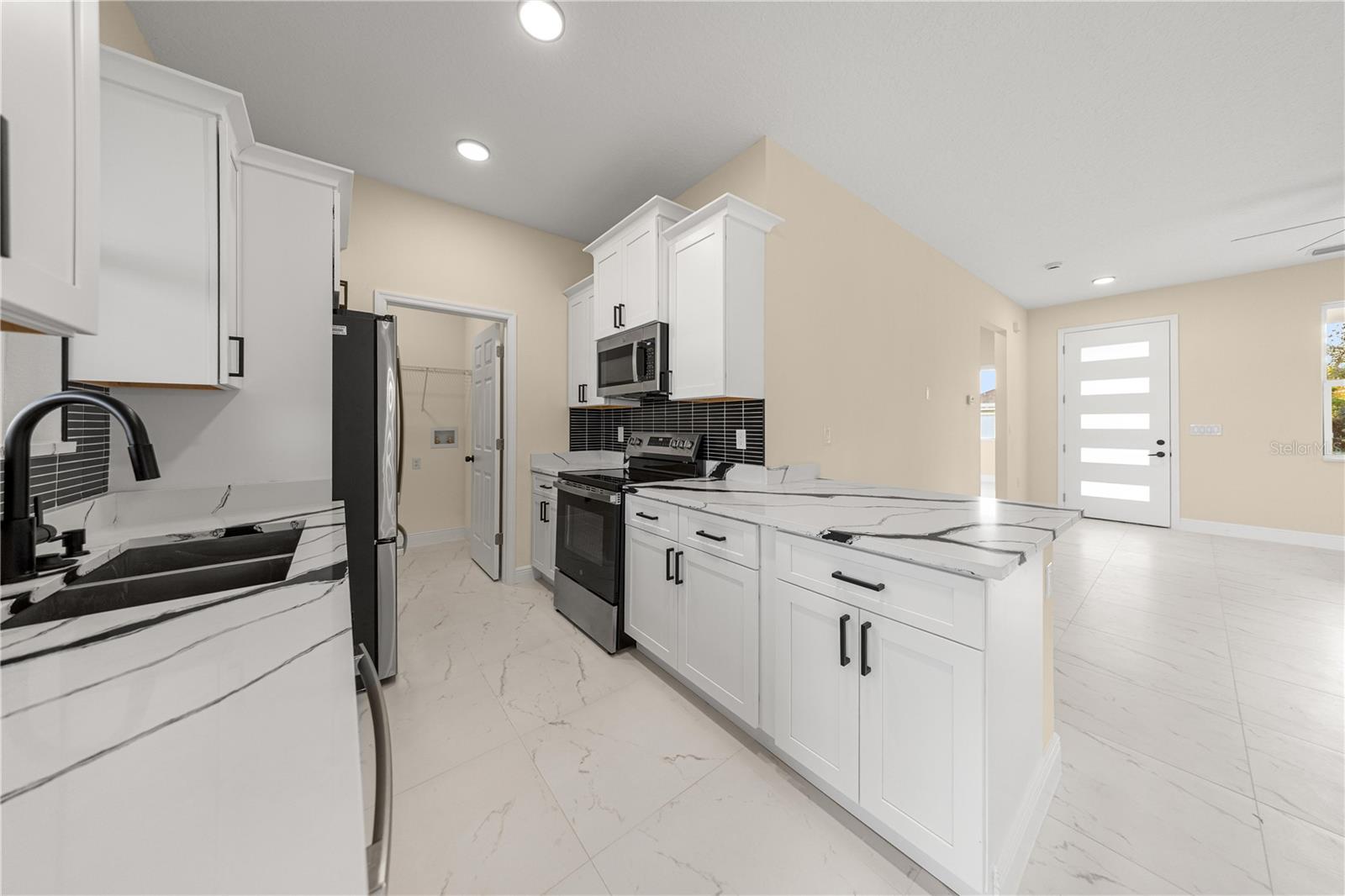 LAKE WEIR HEIGHTS - Residential