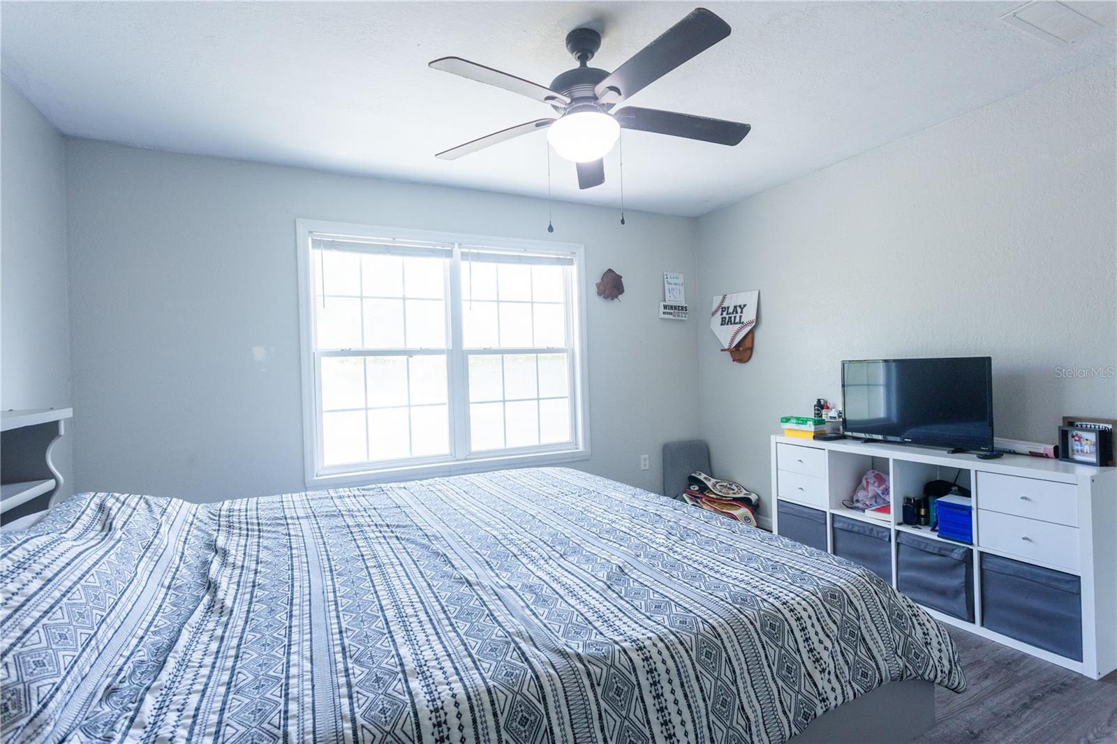 RAINBOW LAKES ESTATE - Residential Lease