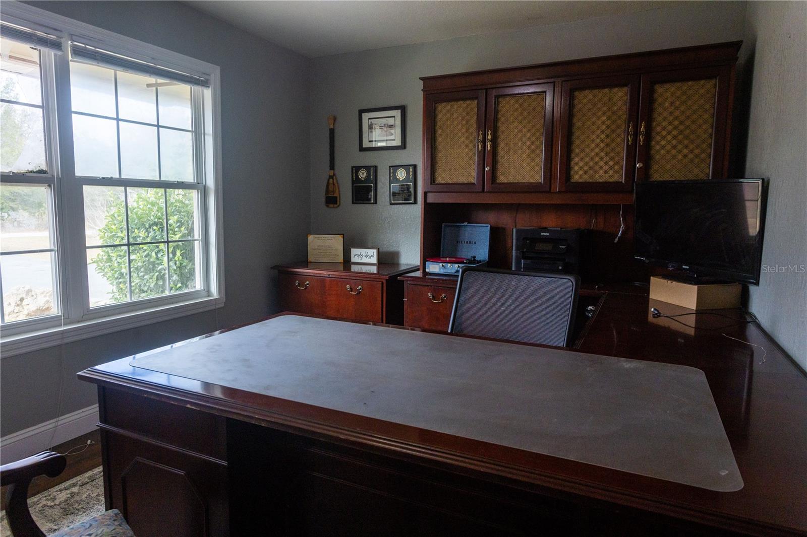 RAINBOW LAKES ESTATE - Residential Lease