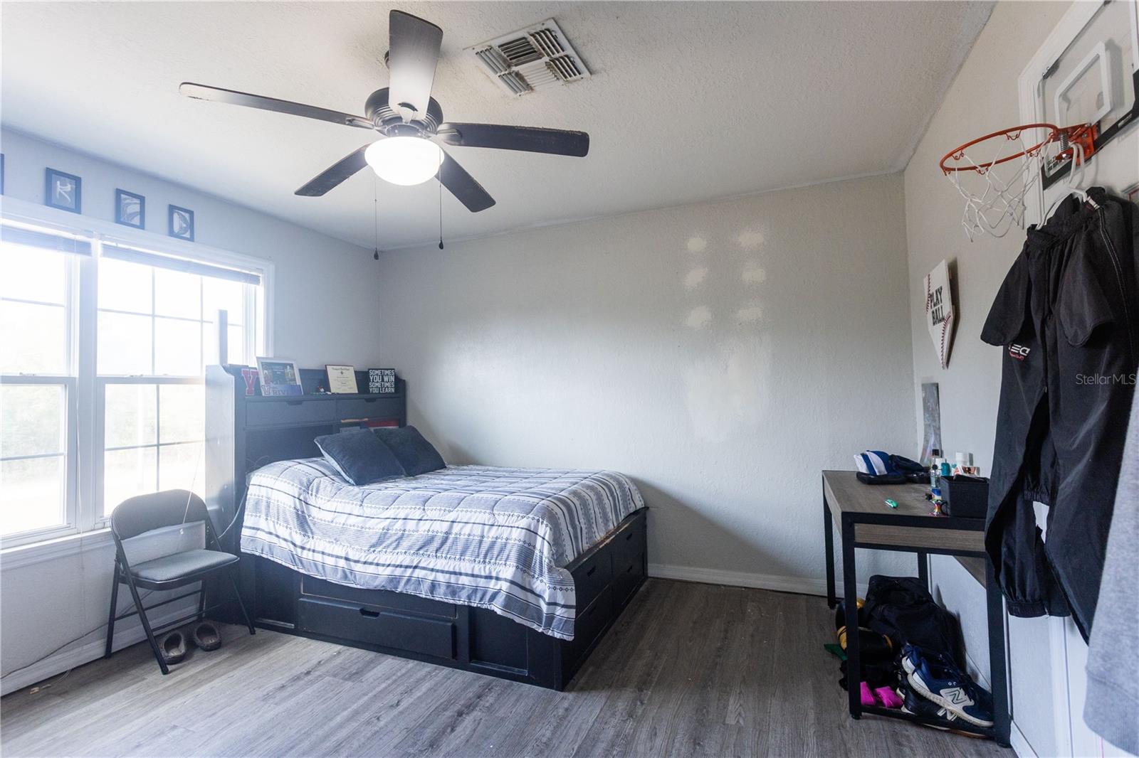 RAINBOW LAKES ESTATE - Residential Lease