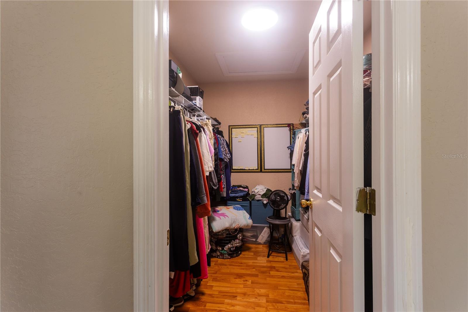 RAINBOW LAKES ESTATE - Residential Lease