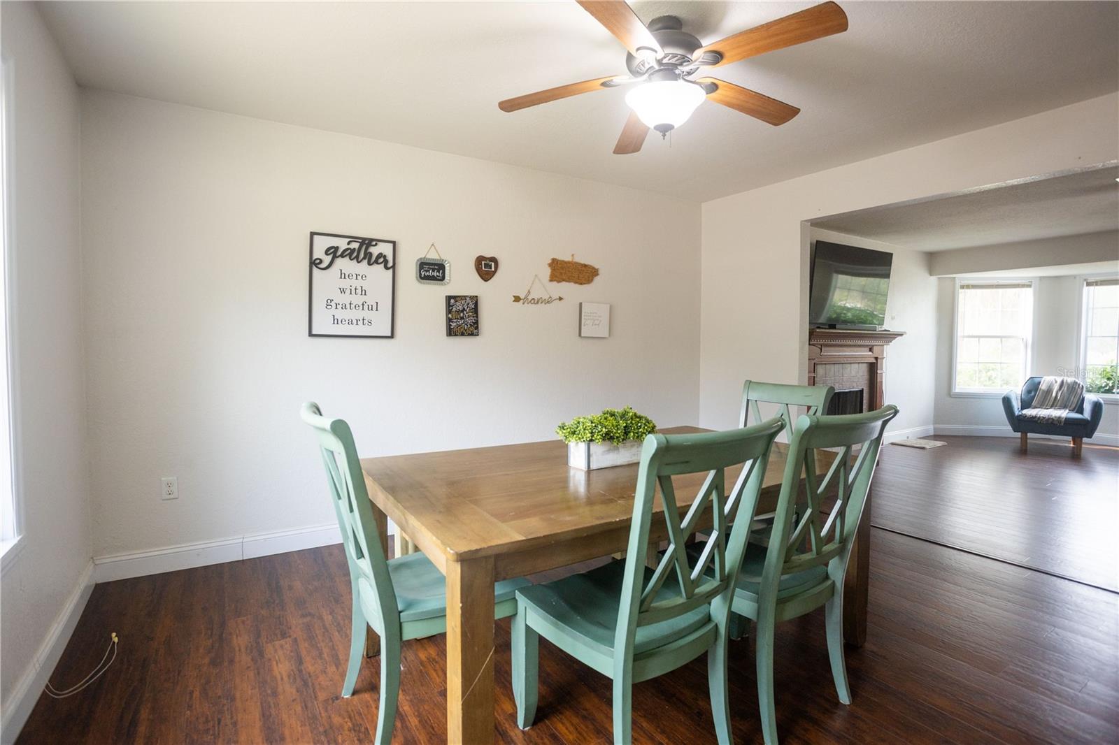 RAINBOW LAKES ESTATE - Residential Lease