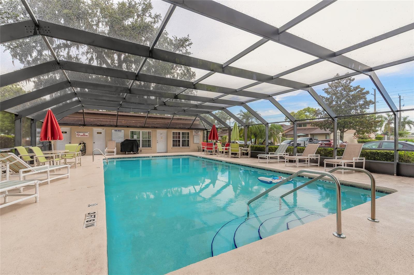 1237 CHARTER OAKS CIRCLE