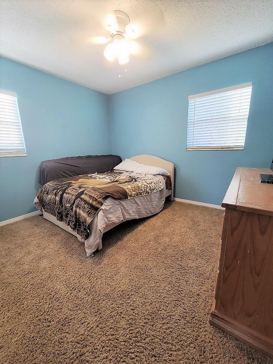 APOLLO BEACH UNIT ONE PT ONE - Residential Lease